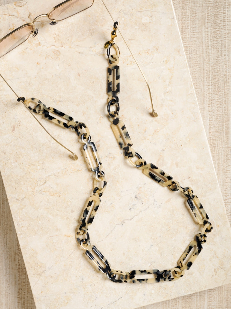 Hazel Brown | Sunglasses chain