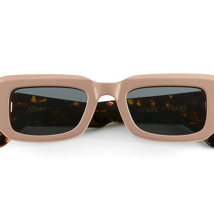 Cortez Beige / Dark Torte