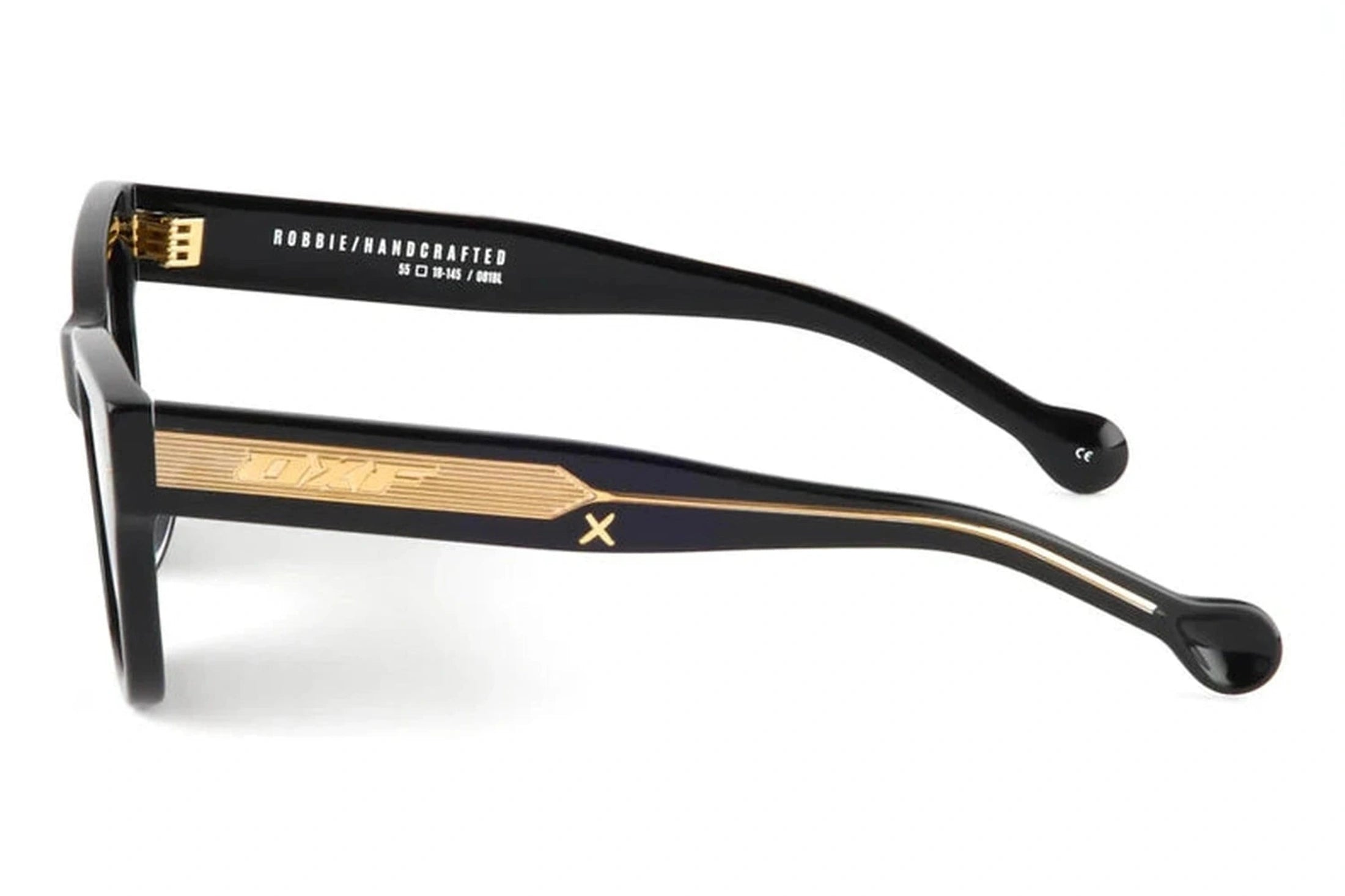 Robbie Gloss Black