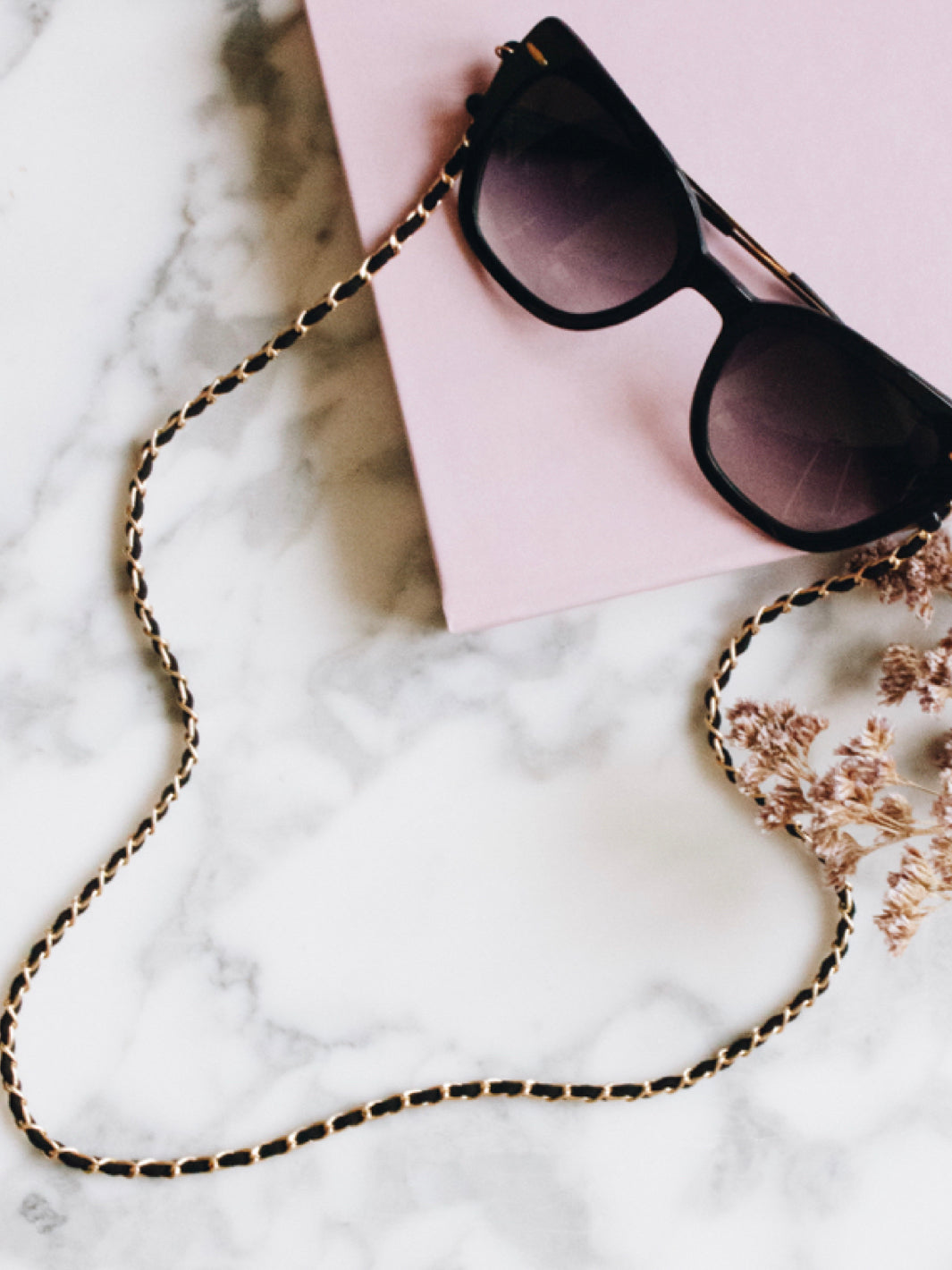 Classy C Black Gold | Glasses strap