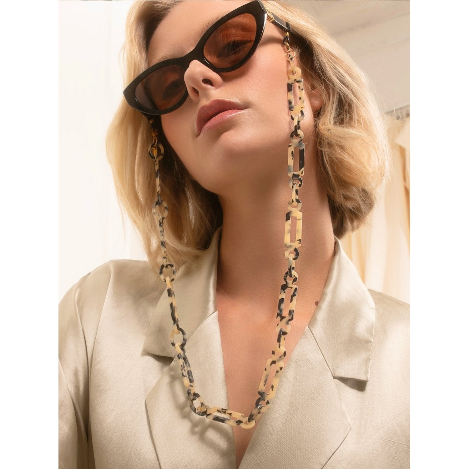 Hazel Grey | Sunglasses Chain