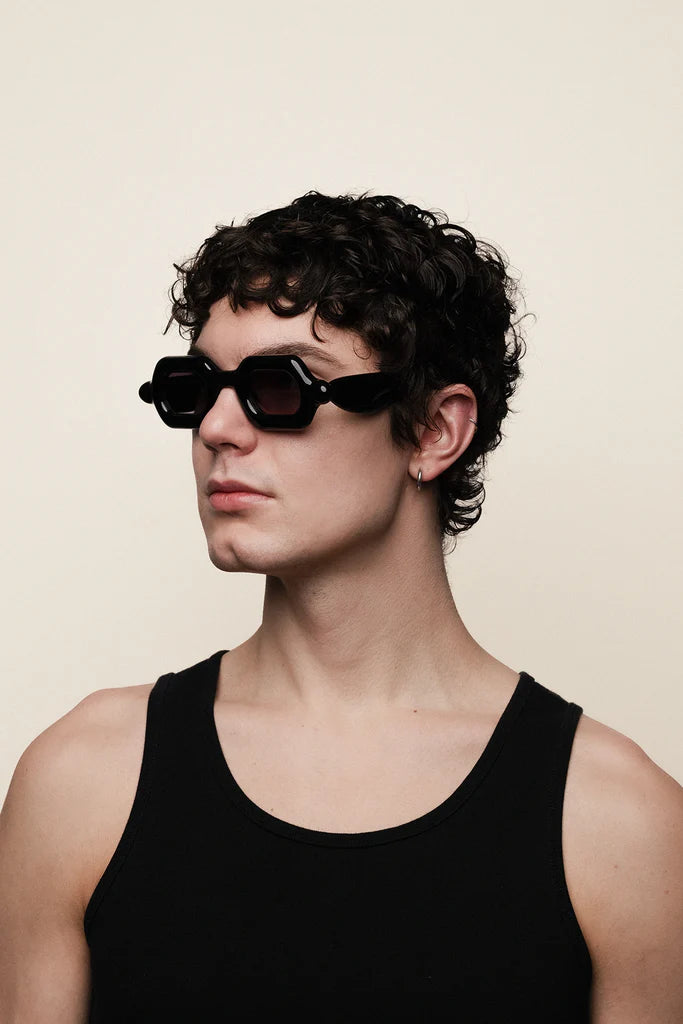 Pebble Double Black SX