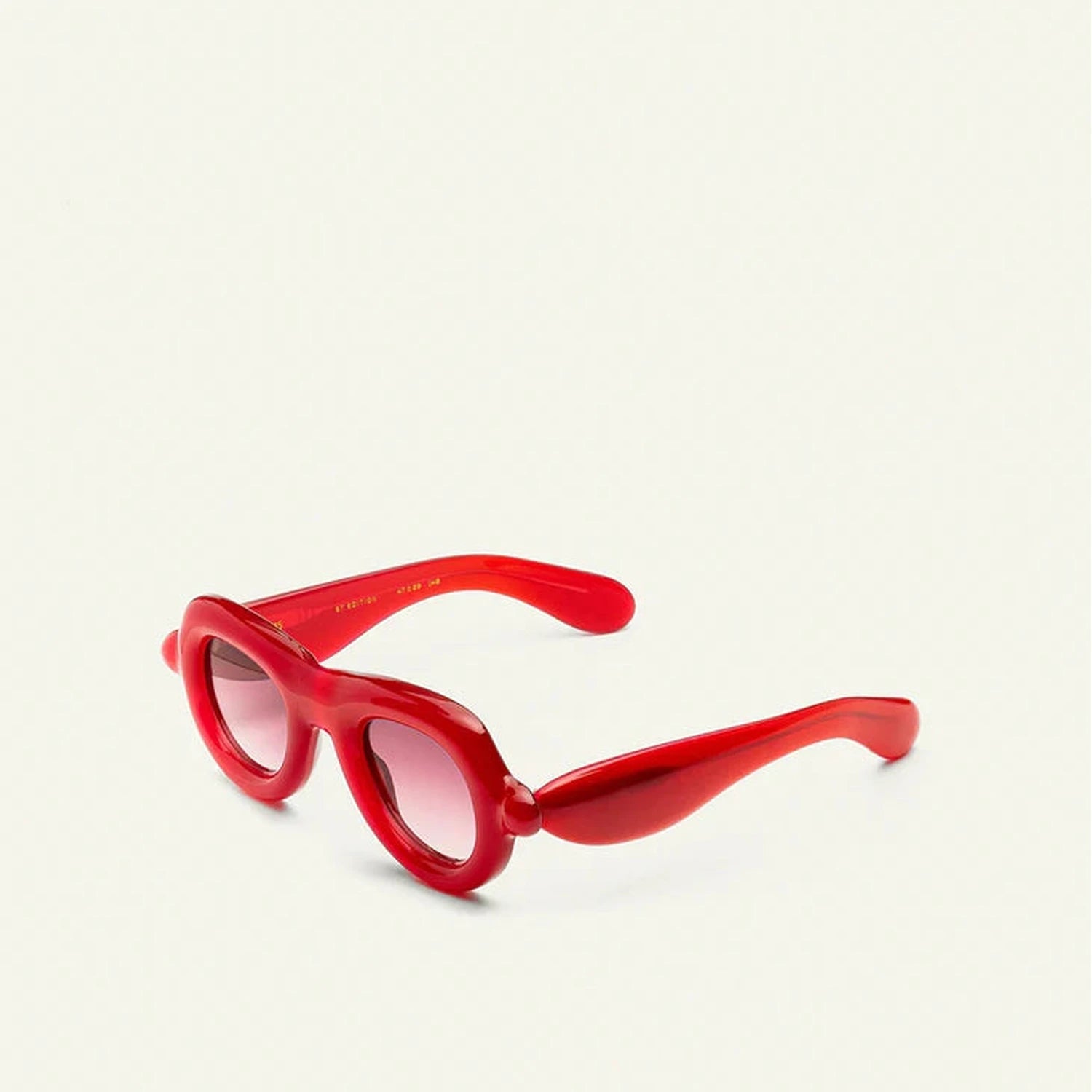 Pebble Velvet Rouge VX